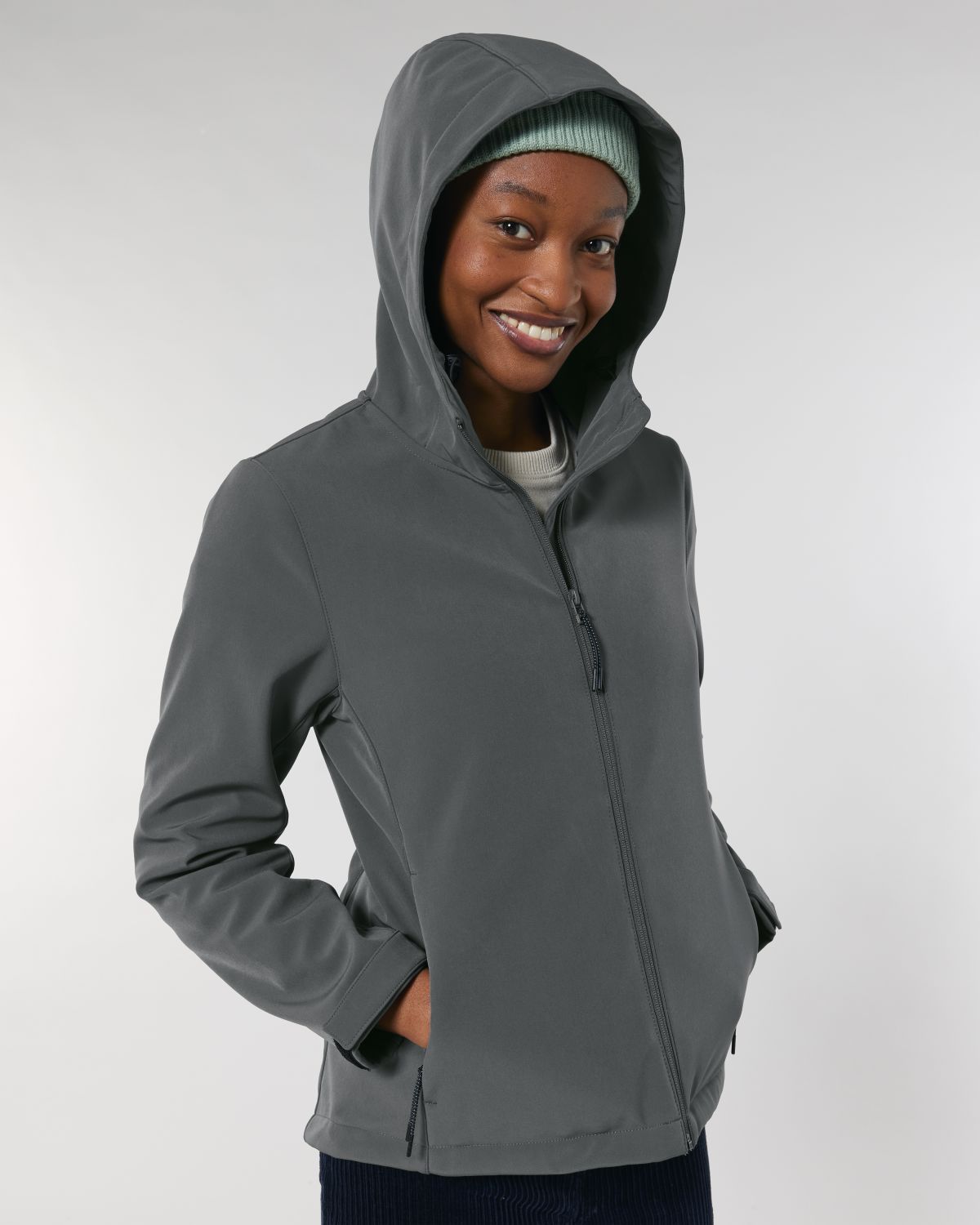Stella Discoverer women's softshell jacket with hood 